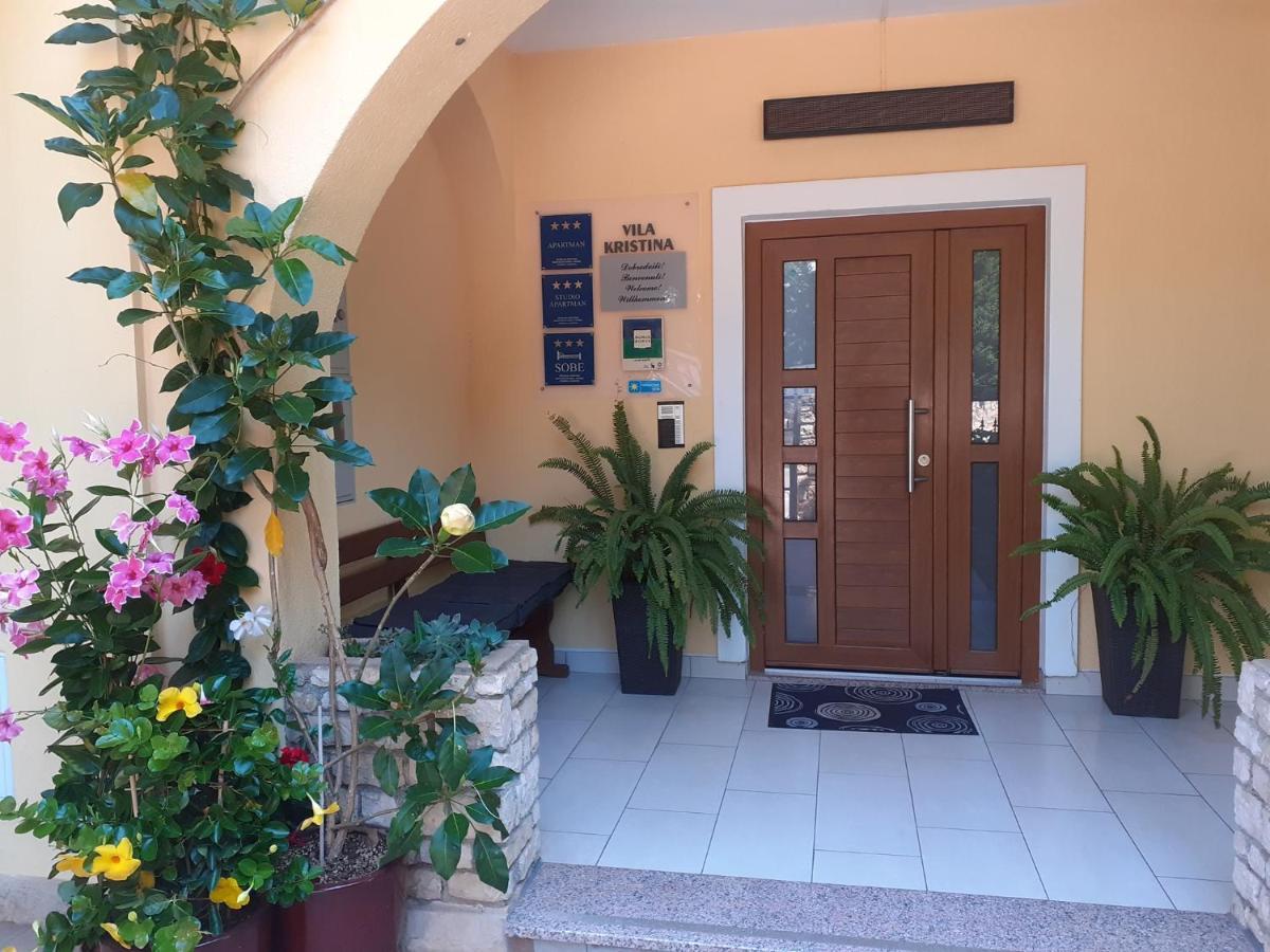 روفينج Villa Kristina المظهر الخارجي الصورة