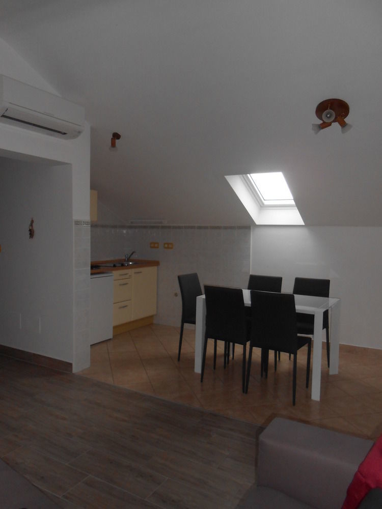 روفينج Villa Kristina المظهر الخارجي الصورة